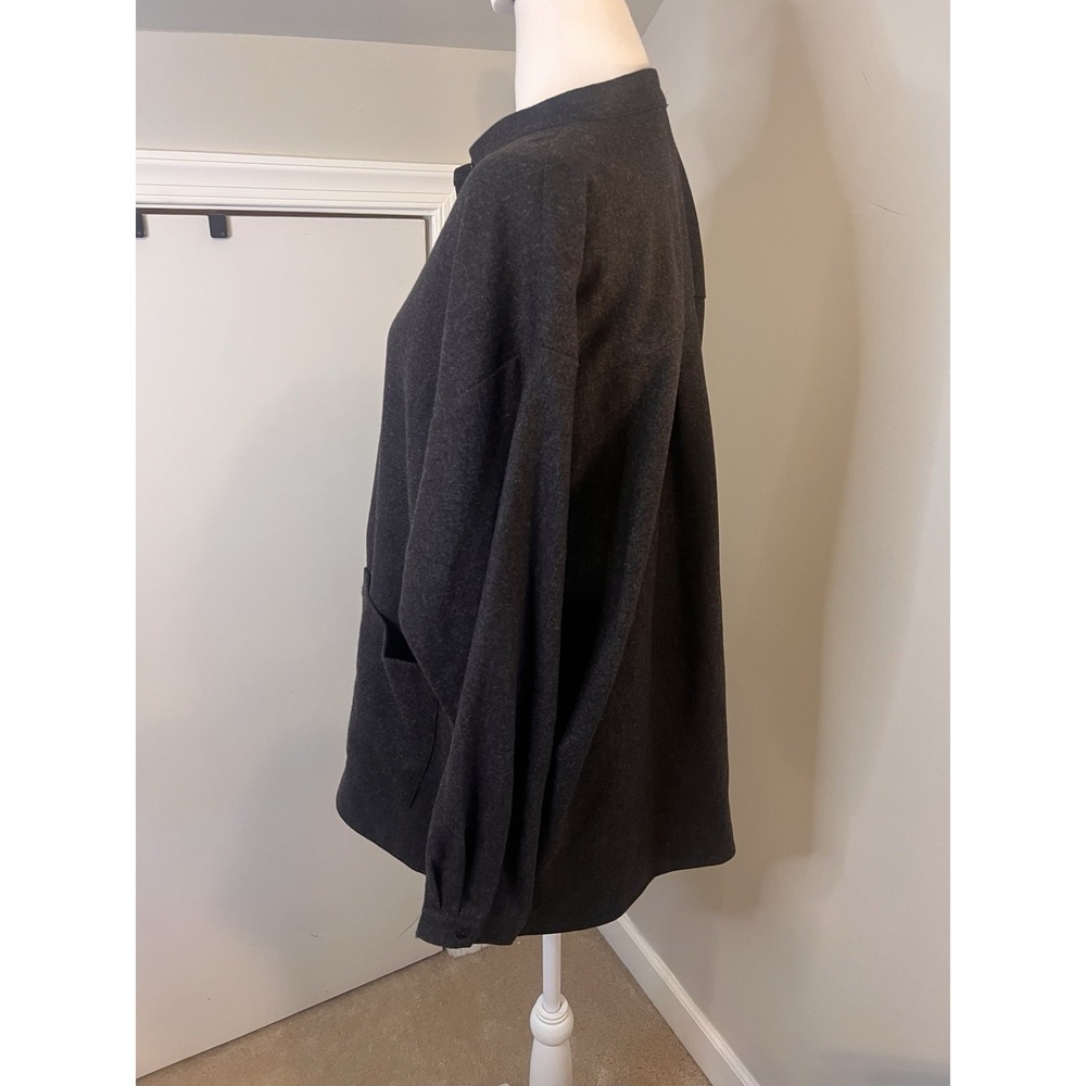 Eileen Fisher Gray Wool Button Up Shirt M mandarin collar Minimalist - Picture 3 of 6
